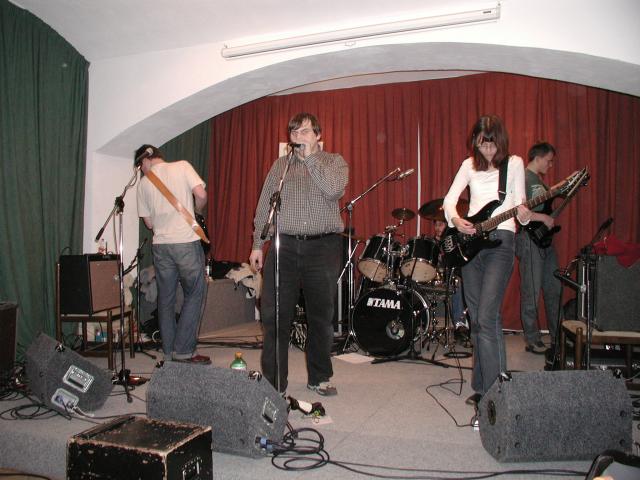 Podsklepeno, leden 2006